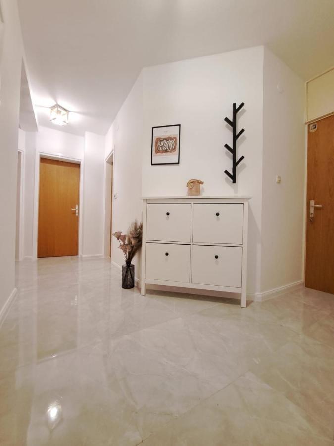 Ocean Apartman Jesenice  Exterior photo